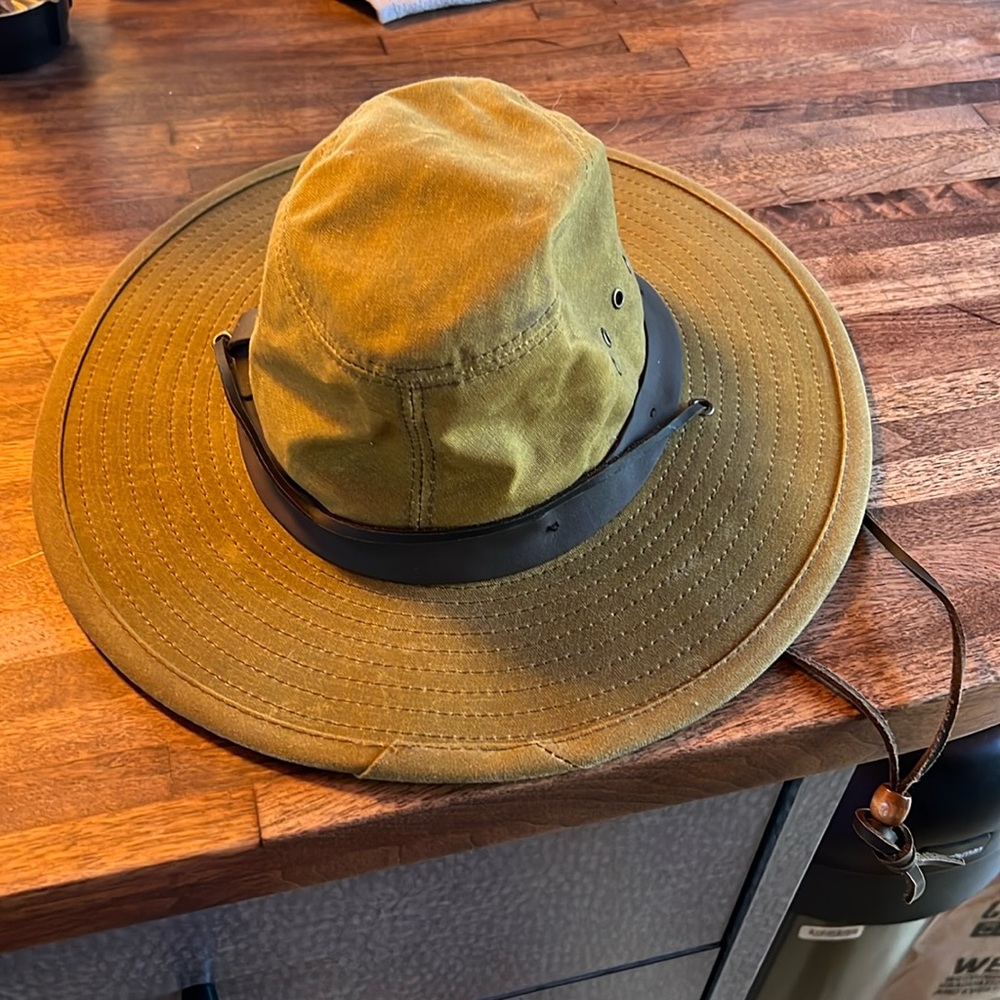 Filson Tin cloth hat size small